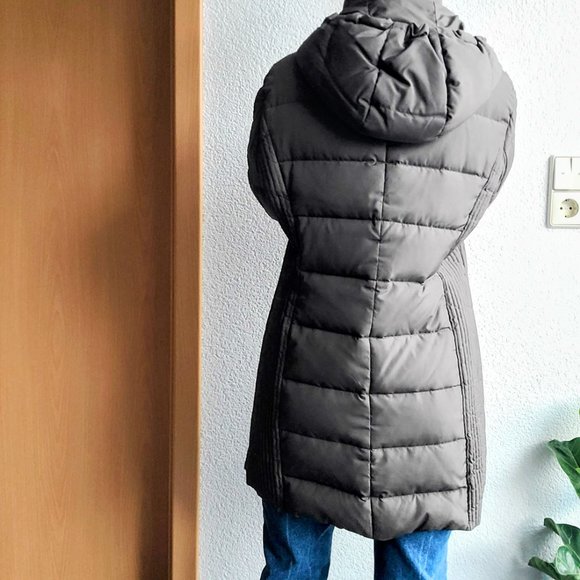 Fuchs & Schmitt Women's Brown Hooded Original Feather Down Quilted Parka Coat M - Picture 7 of 16